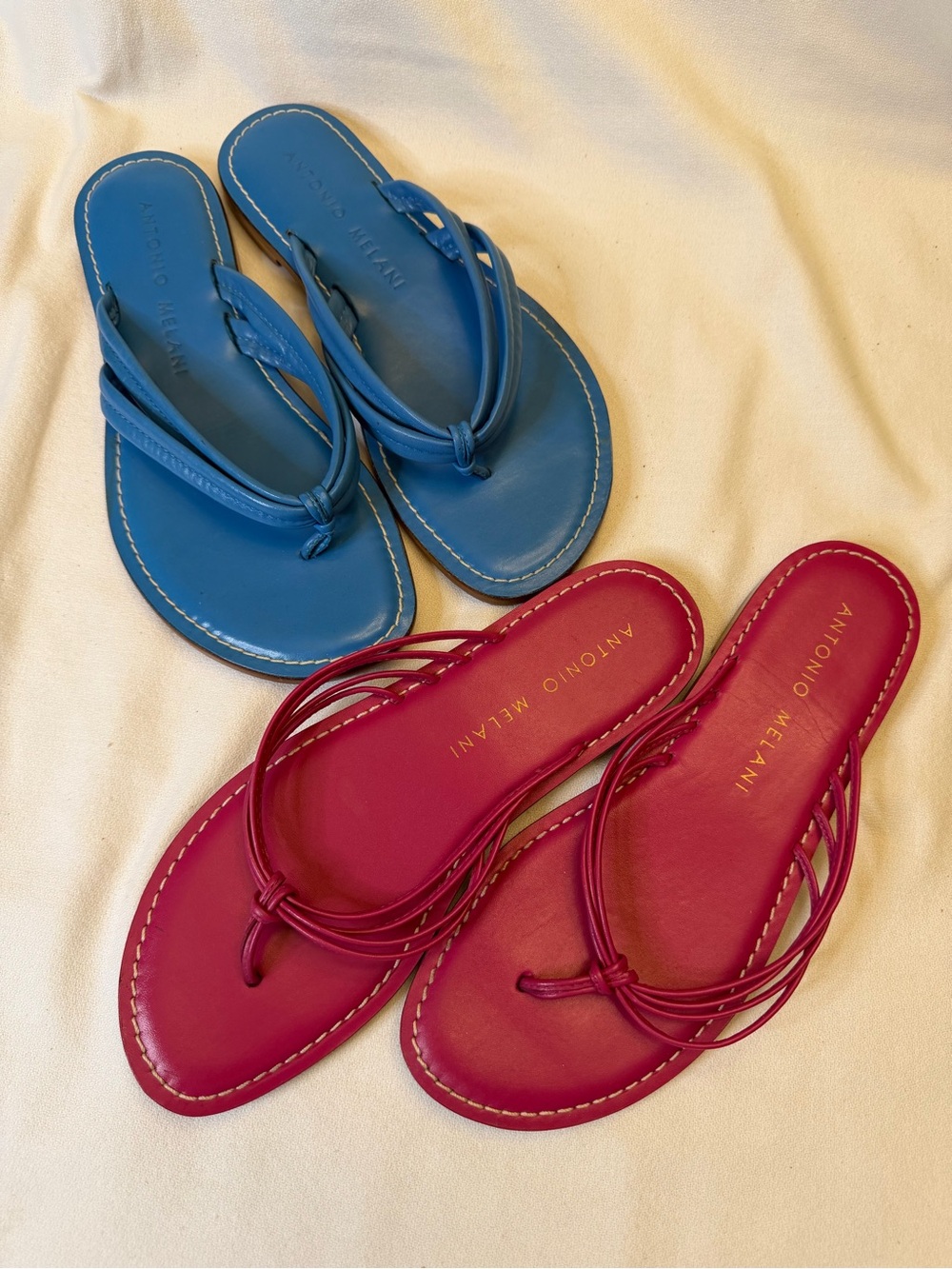 Antonio Melani 2 Pair Flat Leather Thong Slide Sandals Bundle Women's Size 8